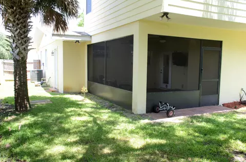 54 Ivanhoe Dr, Ormond Beach, FL 32176 photo 23