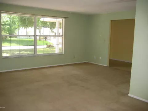 752 Lucerne Cir, Ormond Beach, FL 32174 photo 3