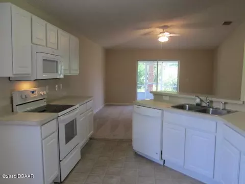 307 Three Oaks Dr, Edgewater, FL 32141 photo 18