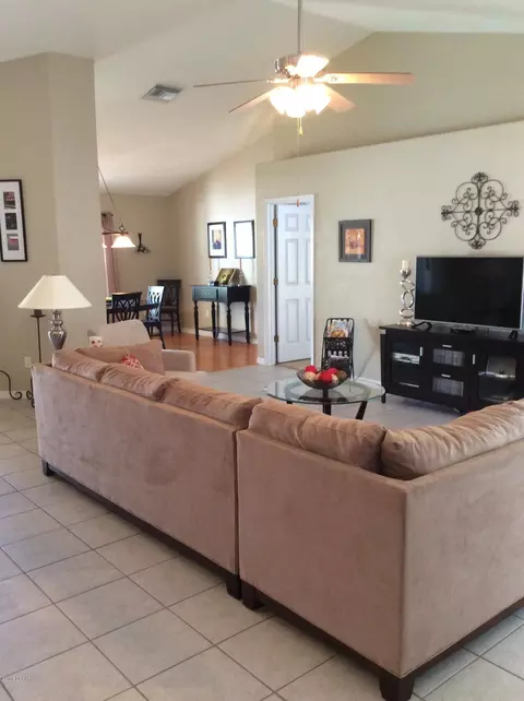 35 Peruvian Ln, Ormond Beach, FL 32174 photo 5