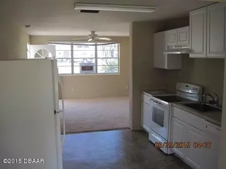 12 Hibiscus Dr, Ormond Beach, FL 32176 photo 5