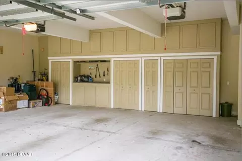 69 Emerald Oaks Ln, Ormond Beach, FL 32174 photo 4