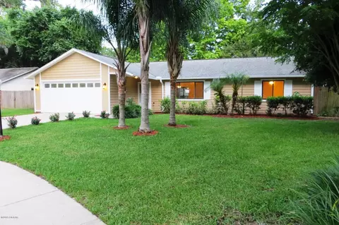 16 Oak Brook Dr, Ormond Beach, FL 32174 photo 1