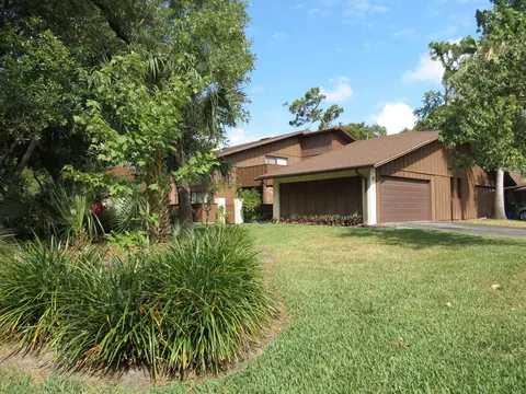 2 Tomahawk Trl, Ormond Beach, FL 32174 photo 2