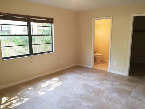 492 Hand Ave, Ormond Beach, FL 32174 photo 8