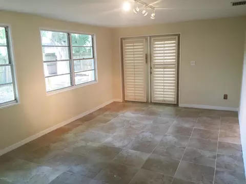 492 Hand Ave, Ormond Beach, FL 32174 photo 7