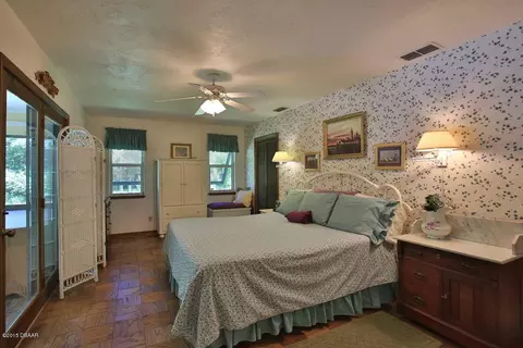 2942 Oak, Edgewater, FL 32141 photo 7