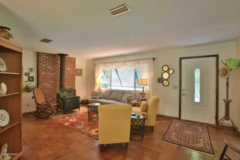 2942 Oak, Edgewater, FL 32141 photo 4