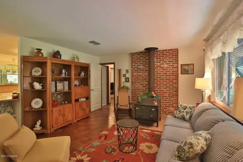 2942 Oak, Edgewater, FL 32141 photo 5