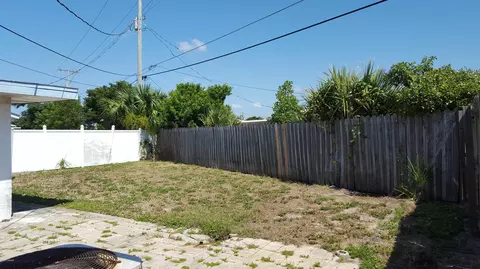 14 River Shore Dr, Ormond Beach, FL 32176 photo 2