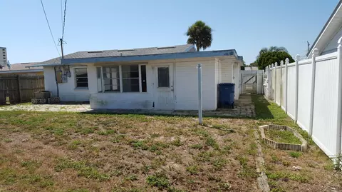 14 River Shore Dr, Ormond Beach, FL 32176 photo 4