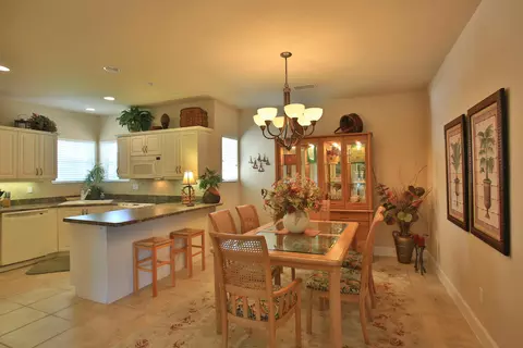 32 S Magnolia Dr #32, Ormond Beach, FL 32174 photo 6