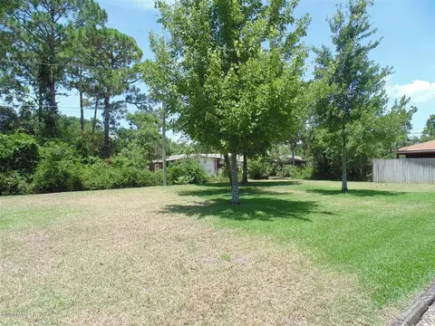 2308 Tamarind Dr, Edgewater, FL 32141 photo 14