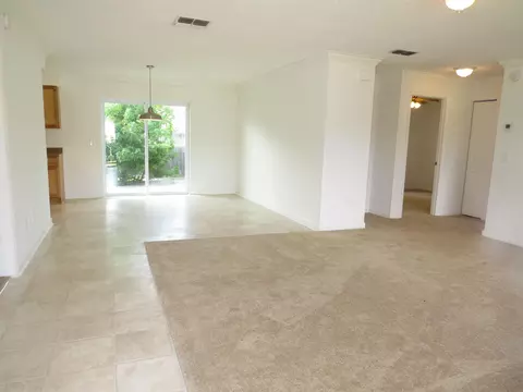 3232 Unity Tree, Edgewater, FL 32141 photo 4