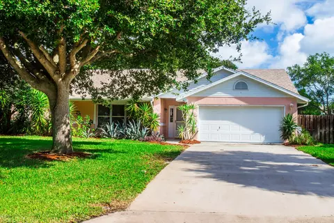 109 Mariners Dr, Ormond Beach, FL 32176 photo 1