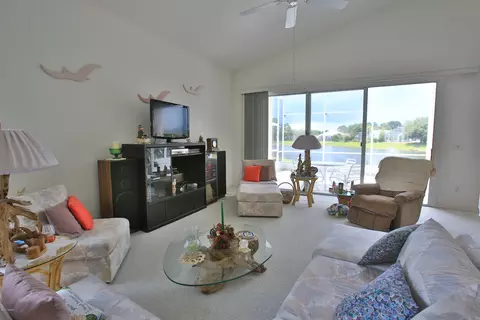 910 Woodstream Ln, Ormond Beach, FL 32174 photo 6