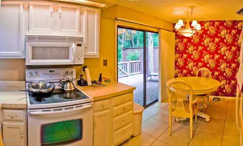10 Eclipse Trl, Ormond Beach, FL 32174 photo 6