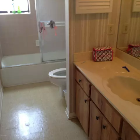 57 Chippingwood Ln, Ormond Beach, FL 32176 photo 4