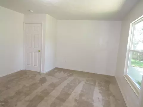 2526 Mango Tree Dr, Edgewater, FL 32141 photo 11