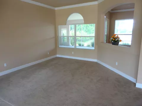 661 Aldenham Ln, Ormond Beach, FL 32174 photo 5