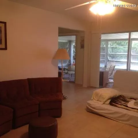 22 Farmbrook Ln, Palm Coast, FL 32137 photo 5