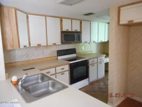 60 N Halifax Dr, Ormond Beach, FL 32176 photo 12