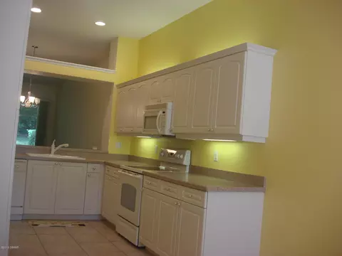 3021 Glin Cir, Ormond Beach, FL 32174 photo 4