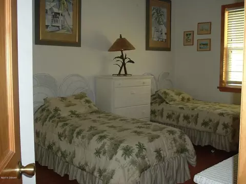 216 S 7th St, Flagler Beach, FL 32136 photo 8