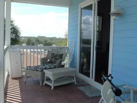 216 S 7th St, Flagler Beach, FL 32136 photo 4