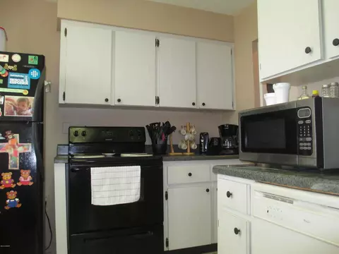 392 S Halifax Dr, Ormond Beach, FL 32176 photo 5