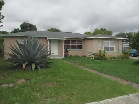 392 S Halifax Dr, Ormond Beach, FL 32176 photo 2