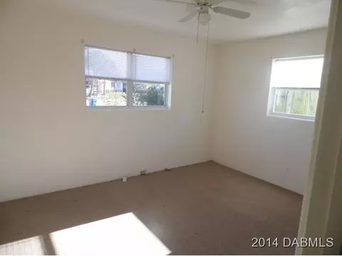 52 Seaside Dr, Ormond Beach, FL 32176 photo 6