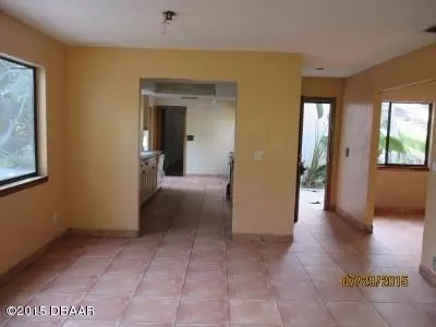 194 Cambridge Ct, Ormond Beach, FL 32174 photo 3