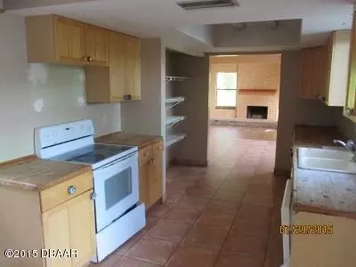 194 Cambridge Ct, Ormond Beach, FL 32174 photo 5