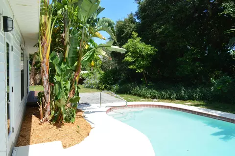 134 Ocean Ter, Ormond Beach, FL 32176 photo 12