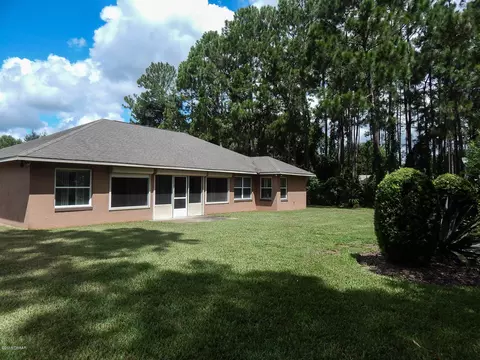 15 Eagle Crest Path, Palm Coast, FL 32164 photo 2