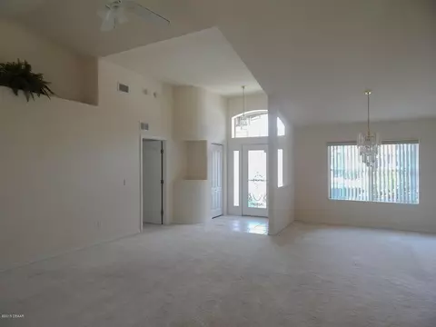 15 Eagle Crest Path, Palm Coast, FL 32164 photo 10
