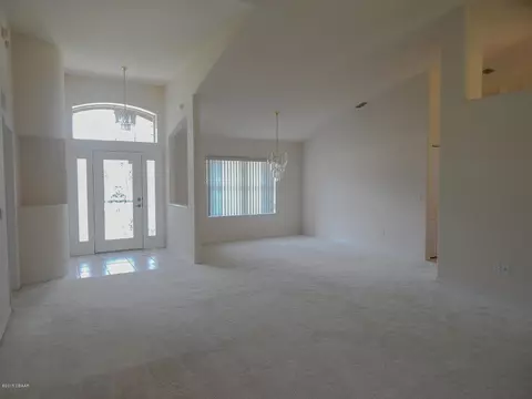 15 Eagle Crest Path, Palm Coast, FL 32164 photo 4