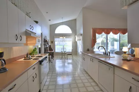 903 Brookridge Ln, Ormond Beach, FL 32174 photo 8