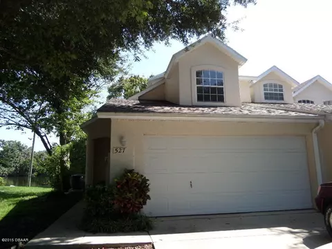 527 Lake Bridge Dr, Ormond Beach, FL 32174 photo 2