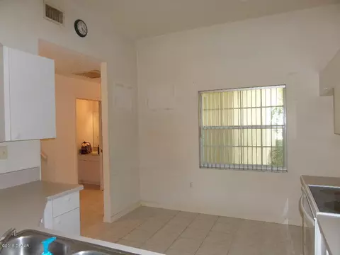 527 Lake Bridge Dr, Ormond Beach, FL 32174 photo 11