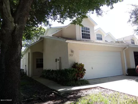 527 Lake Bridge Dr, Ormond Beach, FL 32174 photo 1