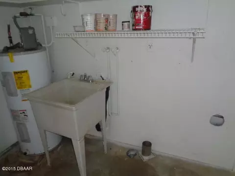 1924 Orange Tree Dr, Edgewater, FL 32141 photo 6