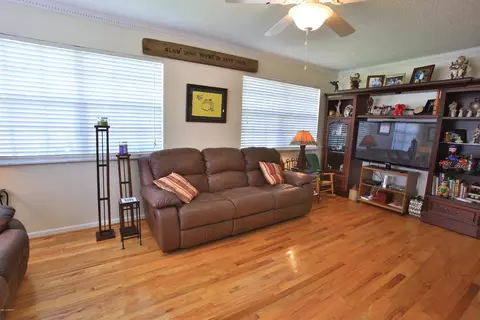 491 Andrews St, Ormond Beach, FL 32174 photo 4