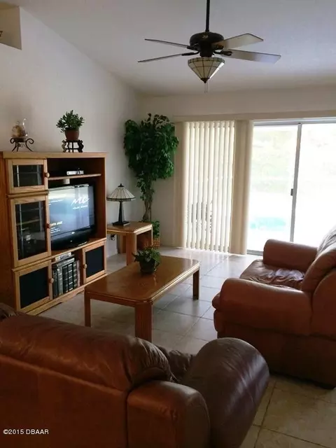 3229 Royal Palm Dr, Edgewater, FL 32141 photo 2