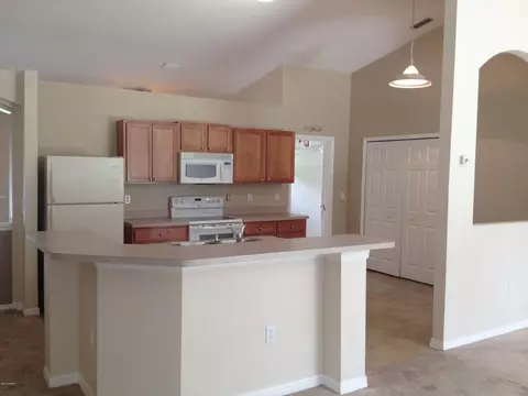 32 Riverview Dr, Palm Coast, FL 32164 photo 4