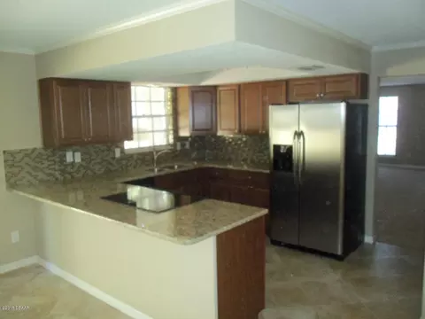 1202 Overbrook Dr, Ormond Beach, FL 32174 photo 2