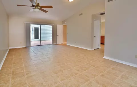 1 Treetop Trl, Ormond Beach, FL 32174 photo 11