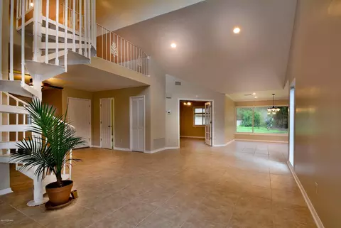 1 Treetop Trl, Ormond Beach, FL 32174 photo 2