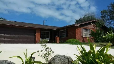 7 Seafarers Dr, Ormond Beach, FL 32176 photo 1